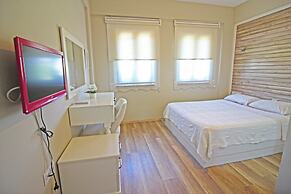 Karina Vineyard House