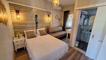 Karina Vineyard House