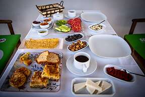 Karina Vineyard House