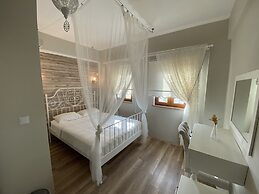 Karina Vineyard House