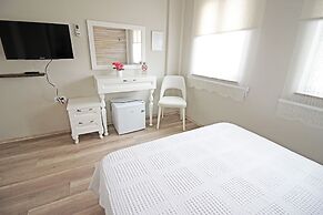 Karina Vineyard House