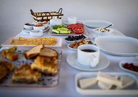 Karina Vineyard House