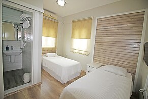 Karina Vineyard House