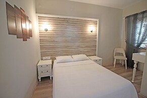 Karina Vineyard House