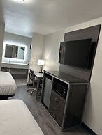Sleepy Traveler Motel
