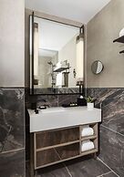 Thompson Central Park New York, by Hyatt