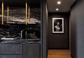 Thompson Central Park New York, by Hyatt