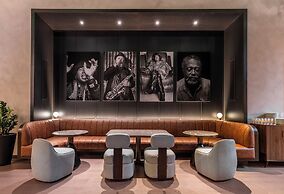 Thompson Central Park New York, by Hyatt