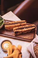 Thompson Central Park New York, by Hyatt