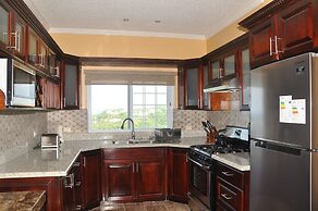 Sun Rise Condos By The Vacation Casa