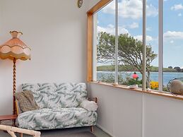 Surat Bay Lodge & Backpackers Hostel