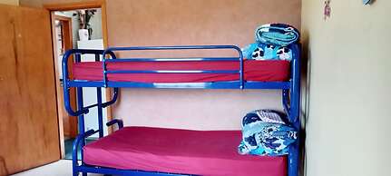 Surat Bay Lodge, Motel and Backpackers