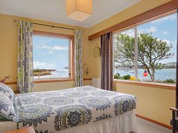 Surat Bay Lodge & Backpackers Hostel