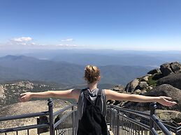 Bright Riverside Holiday Park