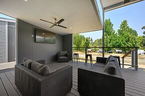 Bright Riverside Holiday Park