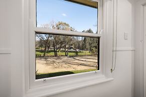 Bright Riverside Holiday Park