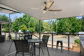 Bright Riverside Holiday Park