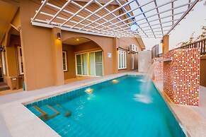Bansansabuay Hua Hin Pool Villas
