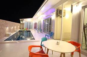 Bansansabuay Hua Hin Pool Villas