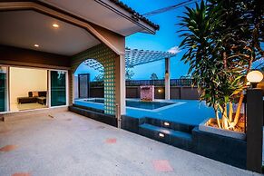 Bansansabuay Hua Hin Pool Villas