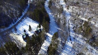 Ski in & out Spruce Glen Townhomes on Great Eastern Trail