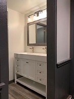 Ski in & out Spruce Glen Townhomes on Great Eastern Trail