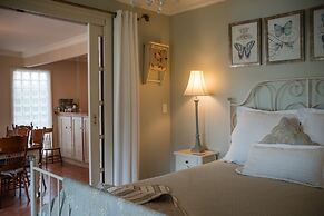 Azalea Cedar-Rose Villa