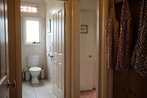 Azalea Cedar-Rose Villa