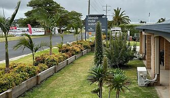 Lakeside Motel Waterfront