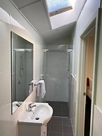 Lakeside Motel Waterfront