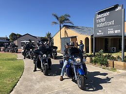 Lakeside Motel Waterfront