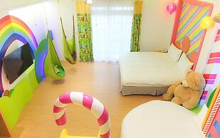 Tong's Story Paternity B&B