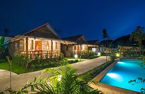 Pinthong Aonang Villa