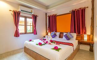 Pinthong Aonang Villa