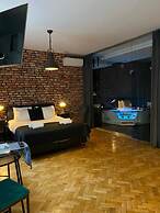 Leo Apartments Old Town