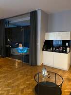 Leo Apartments Old Town