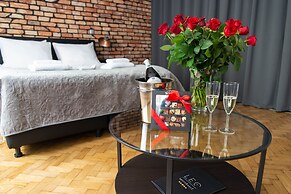 Leo Apartments Old Town