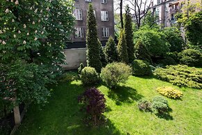 Leo Apartments Old Town