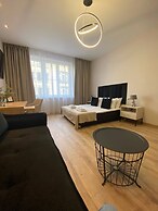 Leo Apartments Old Town