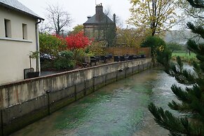 Auberge De La Durdent