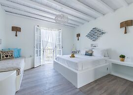 Evlalia Studios & Villas