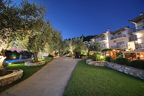 Evlalia Studios & Villas