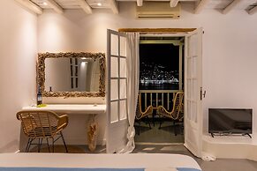 Evlalia Studios & Villas