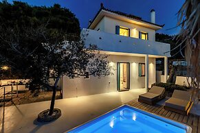 Evlalia Studios & Villas