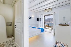 Evlalia Studios & Villas