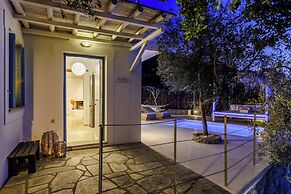 Evlalia Studios & Villas