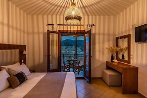 Evlalia Studios & Villas