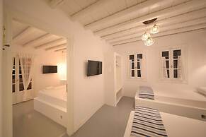 Evlalia Studios & Villas