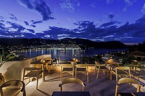 Evlalia Studios & Villas