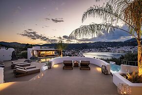 Evlalia Studios & Villas